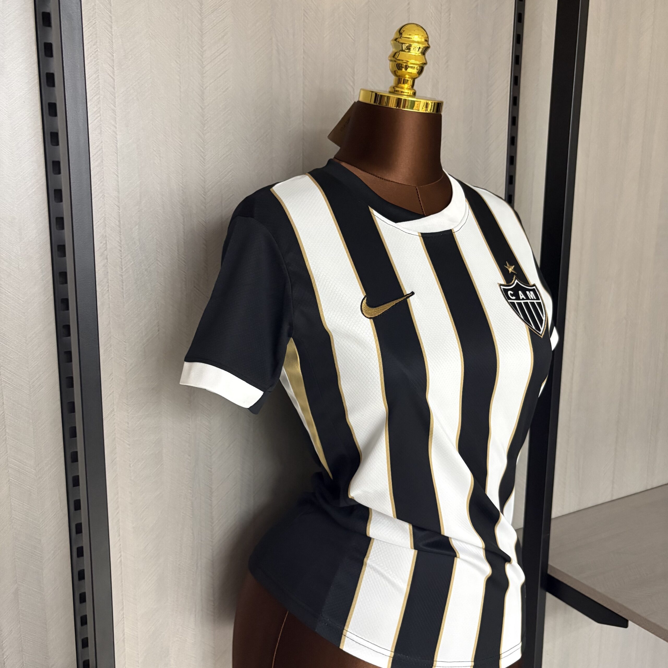 Camisa Feminino Atlético-MG preta e branca 26/27 - Imagem 3